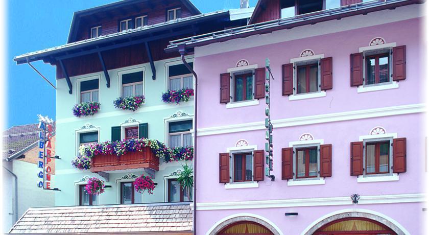 Albergo Scarpone Forni Avoltri Extérieur photo
